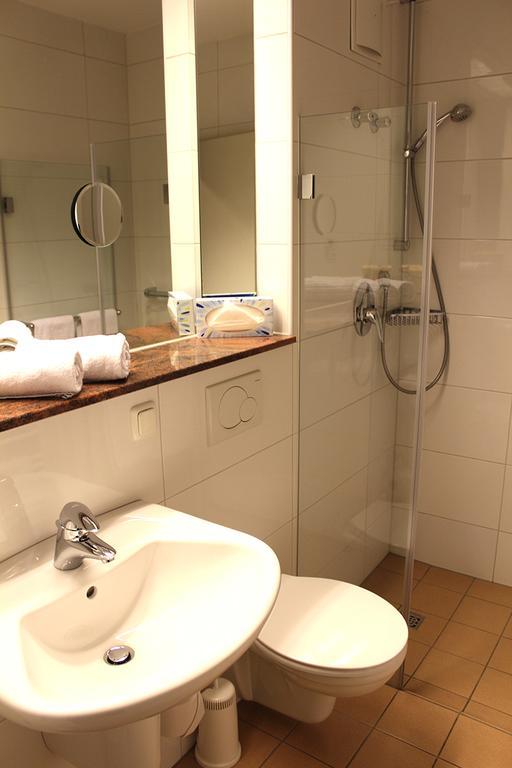 Hotel Alexander Koln فريشن المظهر الخارجي الصورة
